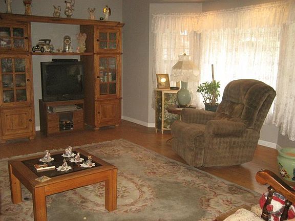 5th image of 52156 Echo Valley View Ct