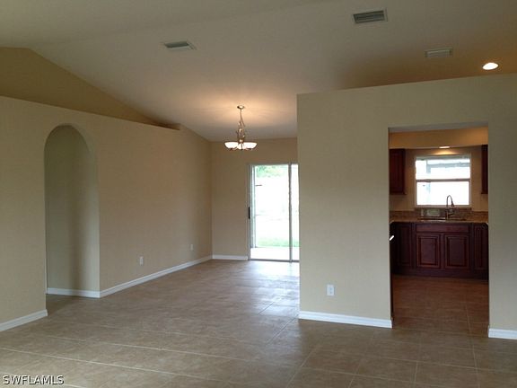 2nd image of 133 SE 9th Terrace Cpe