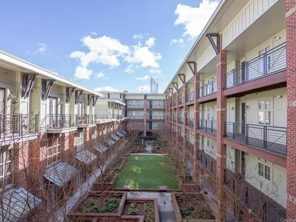 1101 W 1st St APT 315, Charlotte, NC 28202