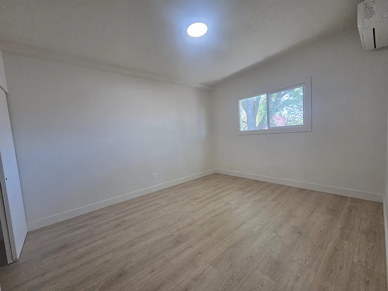 1017 W 2300 N #2 — Photo 10