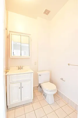 Rented by (Legacy) NY Quality Living Uptown | media 5