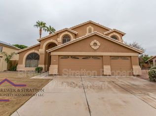 325 E Sagebrush St, Gilbert, AZ 85296