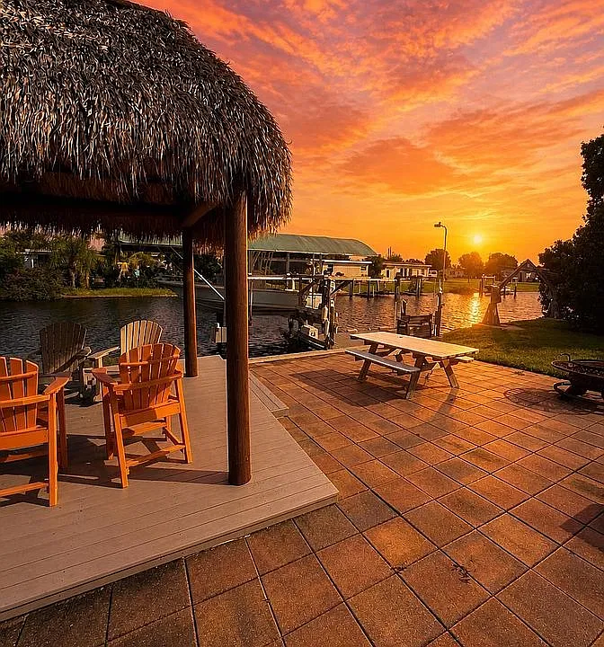 4112 Harbor Blvd