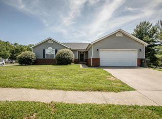 247 Williamsburg Ln, Georgetown, KY 40324