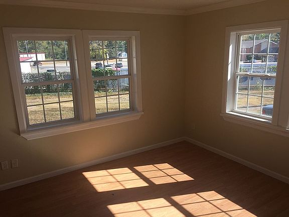 1of2 bedrooms w new windows