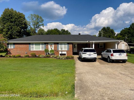 207 Woodrow St, Bradford, TN 38316
