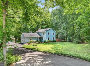 12225 Tall Pines Ct, Fairfax, VA 22030