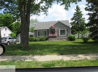 1209 S Main St, Eaton Rapids, MI 48827