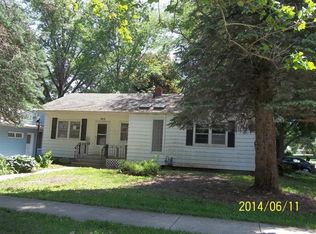 1810 W State St, Marshalltown, IA 50158