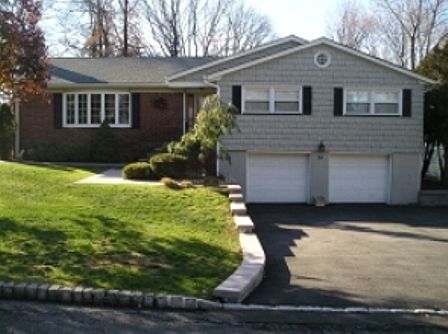 1st image of 24 Hickory Dr