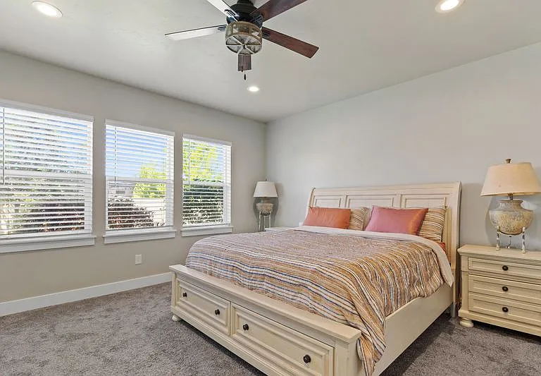 912 Birchton Loop — Photo 18