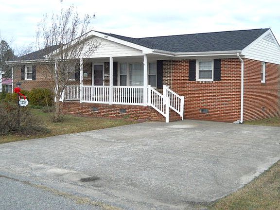 4th image of 1302 Pruden St