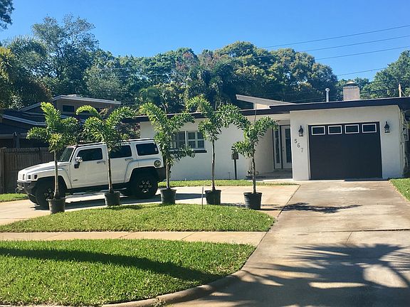 2nd image of 567 Villa Grande Ave S