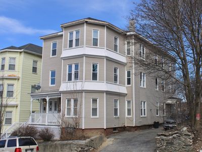 62 Harrison St, Worcester, MA, 01604