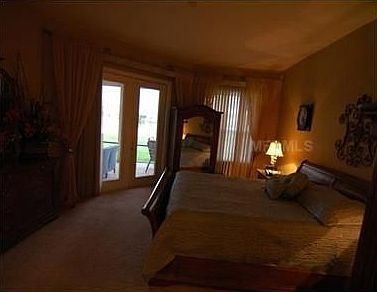 5th image of 2037 Stefano Ct