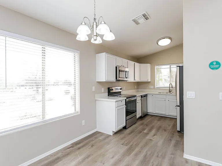 10543 E Cicero St — Photo 7