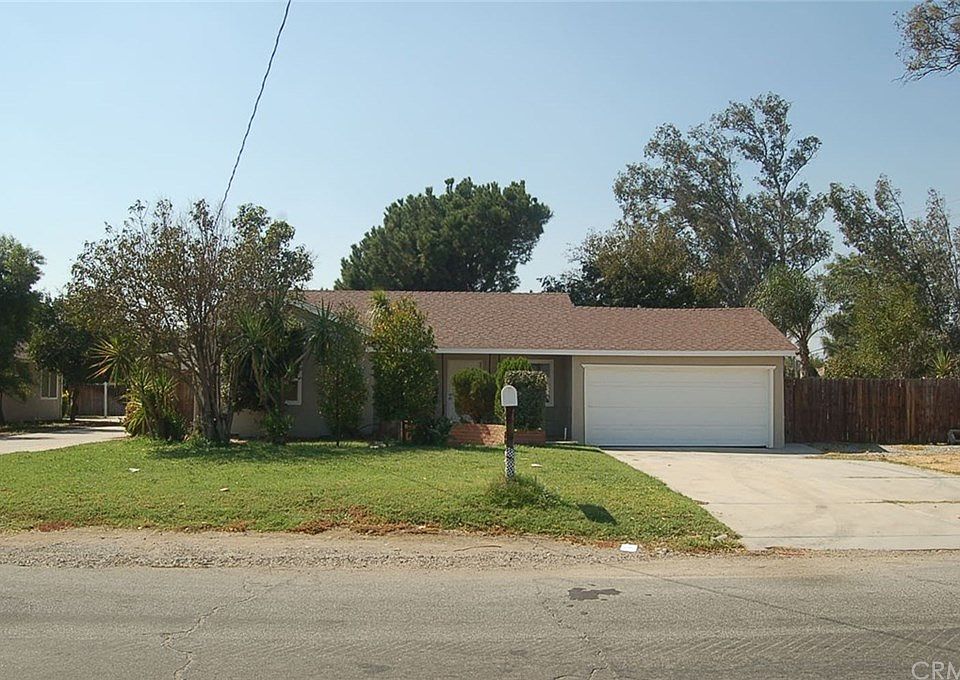 1st image of 8932 Poplar Ave #A
