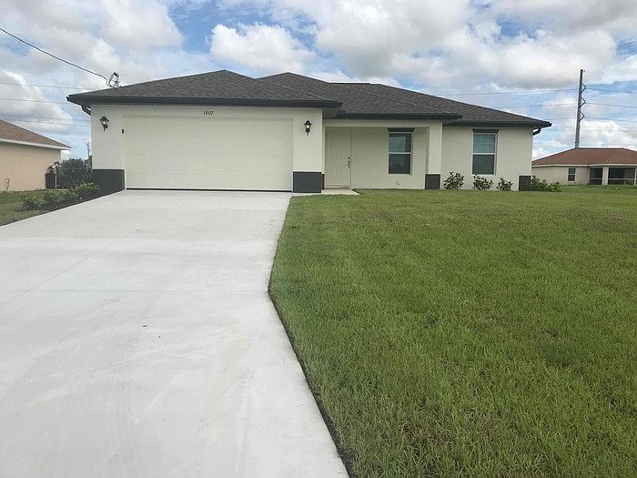 1st image of 1907 NW 23rd Ter