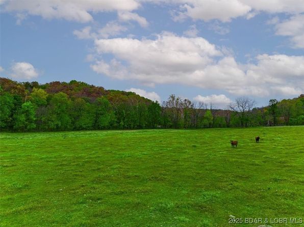 133 Catfish Rd, Tuscumbia, MO 65082