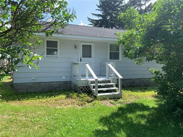 18 Wheeler St, Cohocton, NY 14826