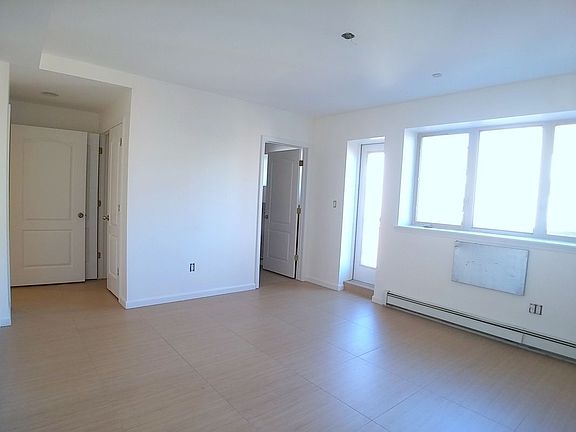 5th image of 379 Lefferts Ave APT 6B
