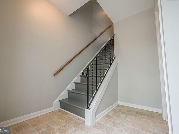 2nd image of 14807 Maidstone Ct