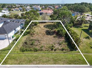 5849 NW Mesa Circle, Port Saint Lucie, FL 34986