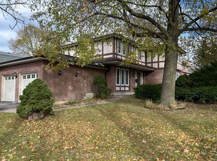 210 Bayview Fairways Dr, Markham, ON L3T2Z3