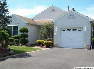 5 Golden Rod Ct, Brick, NJ 08724