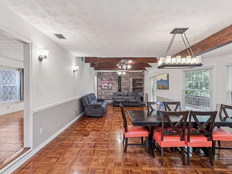 5210 River Park Villas Dr — Photo 19