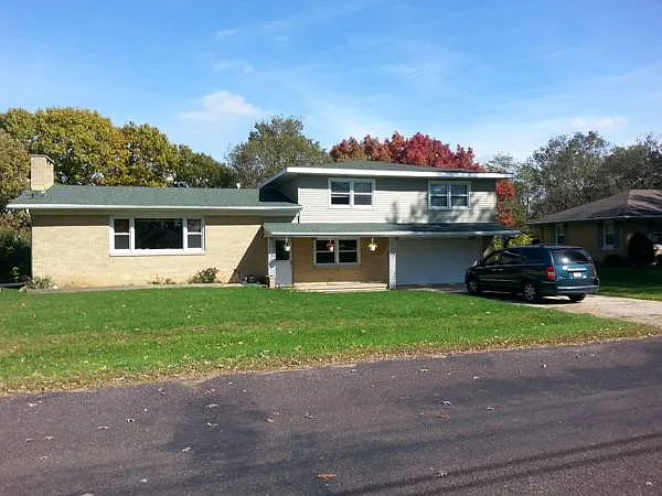518 S Barnewolt Dr photo 1