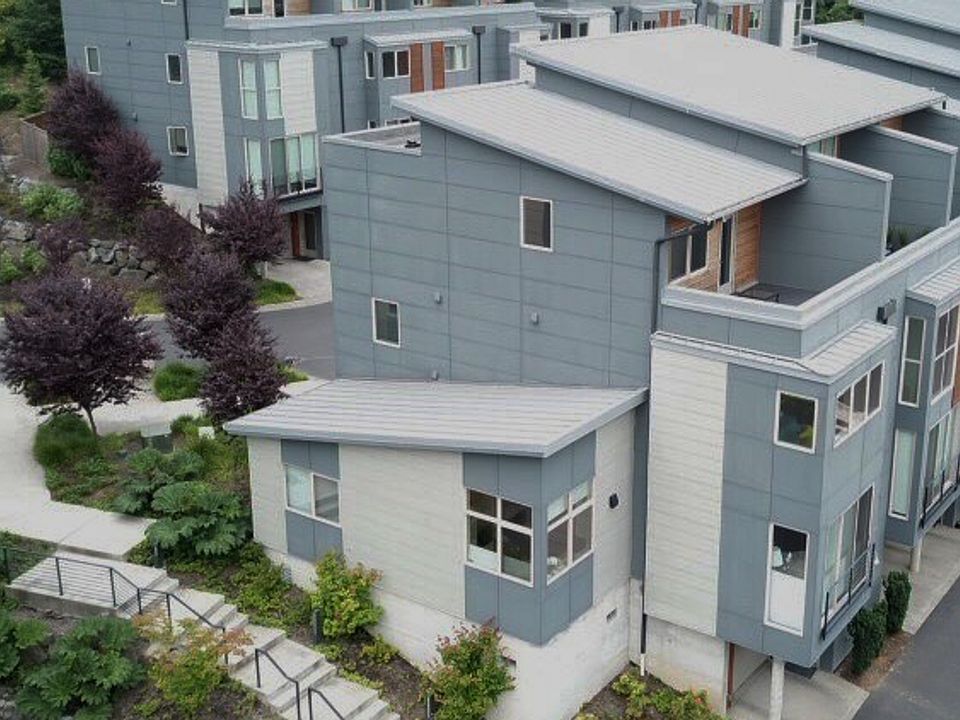 1st image of 4251 213th Pl SE #48