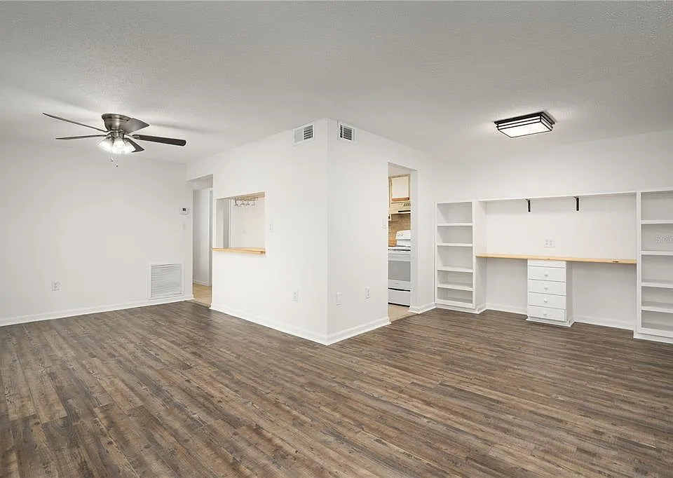 22291 Westchester Blvd #301