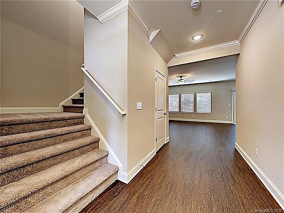 2nd image of 9524 Blue Knoll Ct