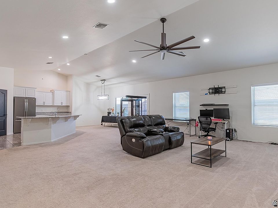 4147 W 27th Pl, Yuma, AZ 85364 | MLS #20261754 | Zillow