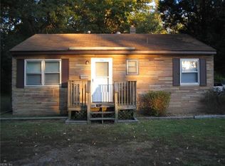 526 Taliaferro Rd, Newport News, VA 23603