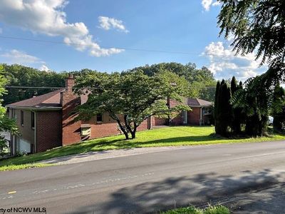 18 Lakeside Dr, Beverly, WV, 26253