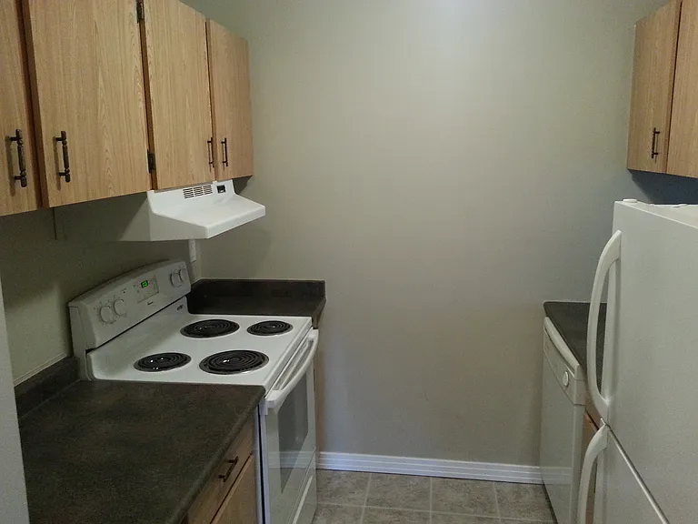 15805 Beaumaris Rd NW — Photo 12