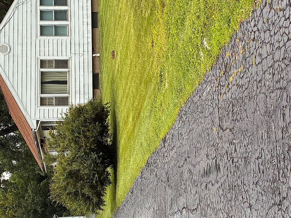 1st image of 1822 Terrace Rd