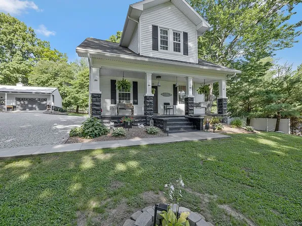 9609 Old State Rd, Evansville, IN 47711