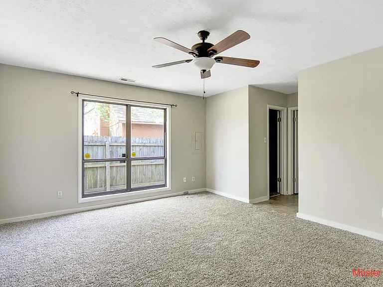 6954 Candlewood Dr — Photo 11