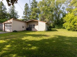 8276 Hamilton Dr, Baldwinsville, NY 13027