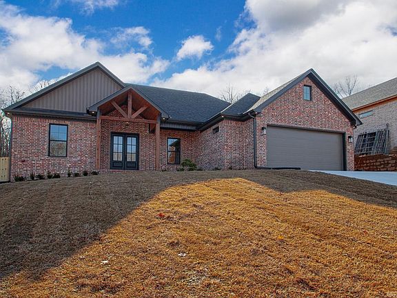 2nd image of 9297 Wooddale Dr