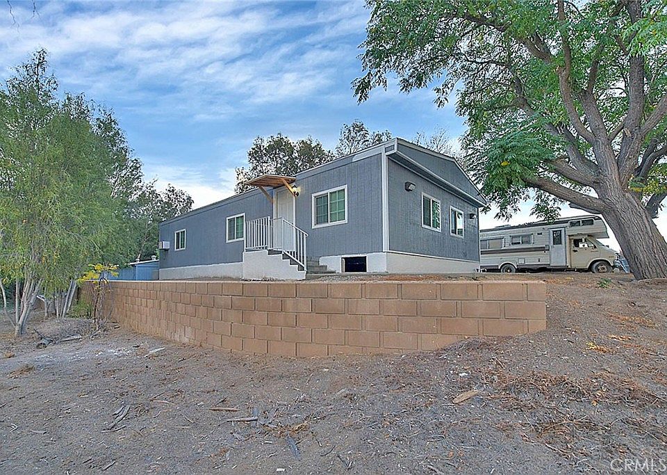 1st image of 22784 Grand Ave