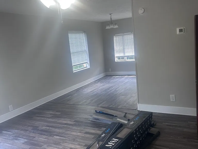 700 Belmont Ave #4 — Photo 10