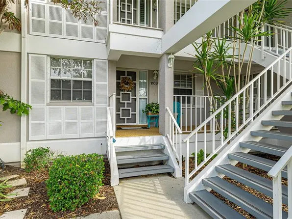 1109 Edgewater Cir #1109, Bradenton, FL 34209