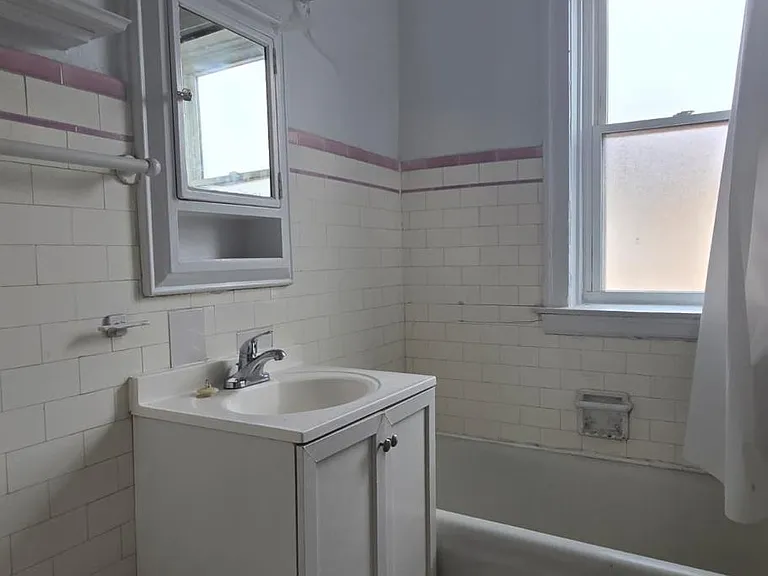 1914 W Morse Ave #3N — Photo 4