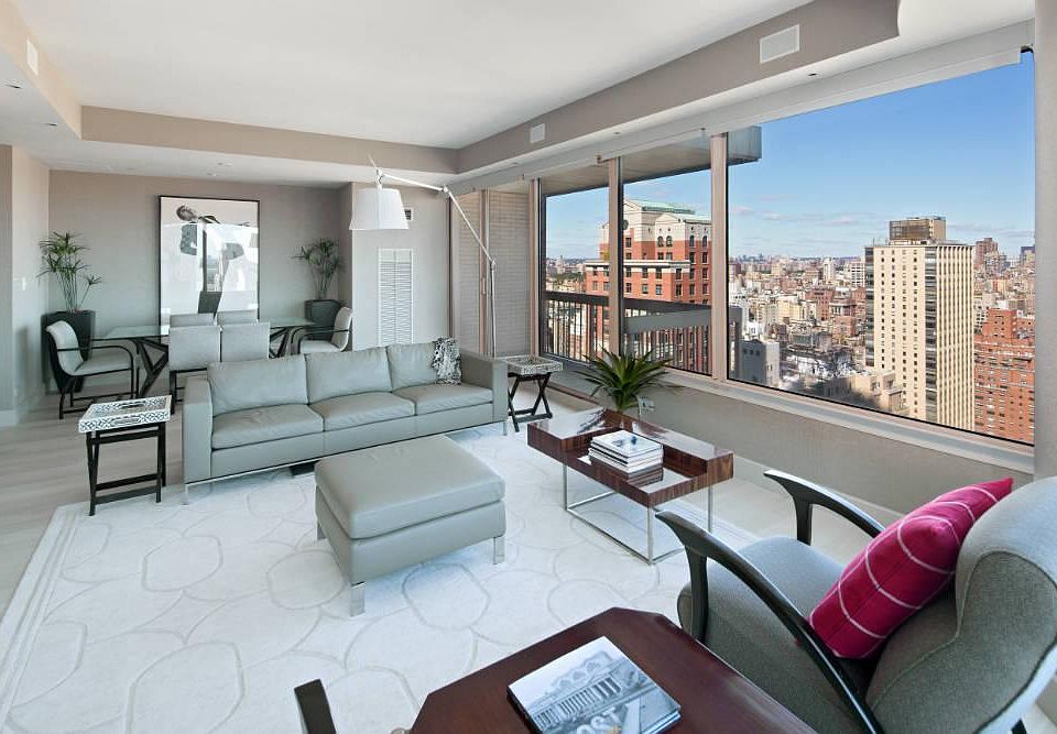 1st image of 200 E 69th St APT 31B