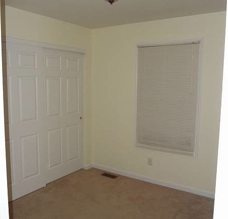 5th image of 468 Fawn Run Dr