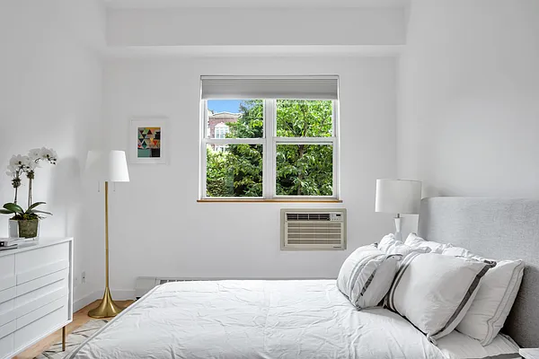 Rented by Corcoran | media 21